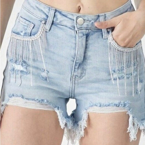 WHITE BIRCH BLING SHORTS SOZE LARGE - Picture 2 of 3